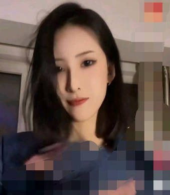 海角社区・孩子醒了要喝奶我在后面插嫂子