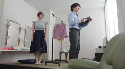 MIDA-472 鬱勃起NTR 最胸Jcupグラドル彼女のスマホを覗いただけなのに… セクハラ社長の絶倫ピストンにイキ狂い、マ○コから逆流精子溢れる胸糞ハメ撮り衝撃映像。 五条恋